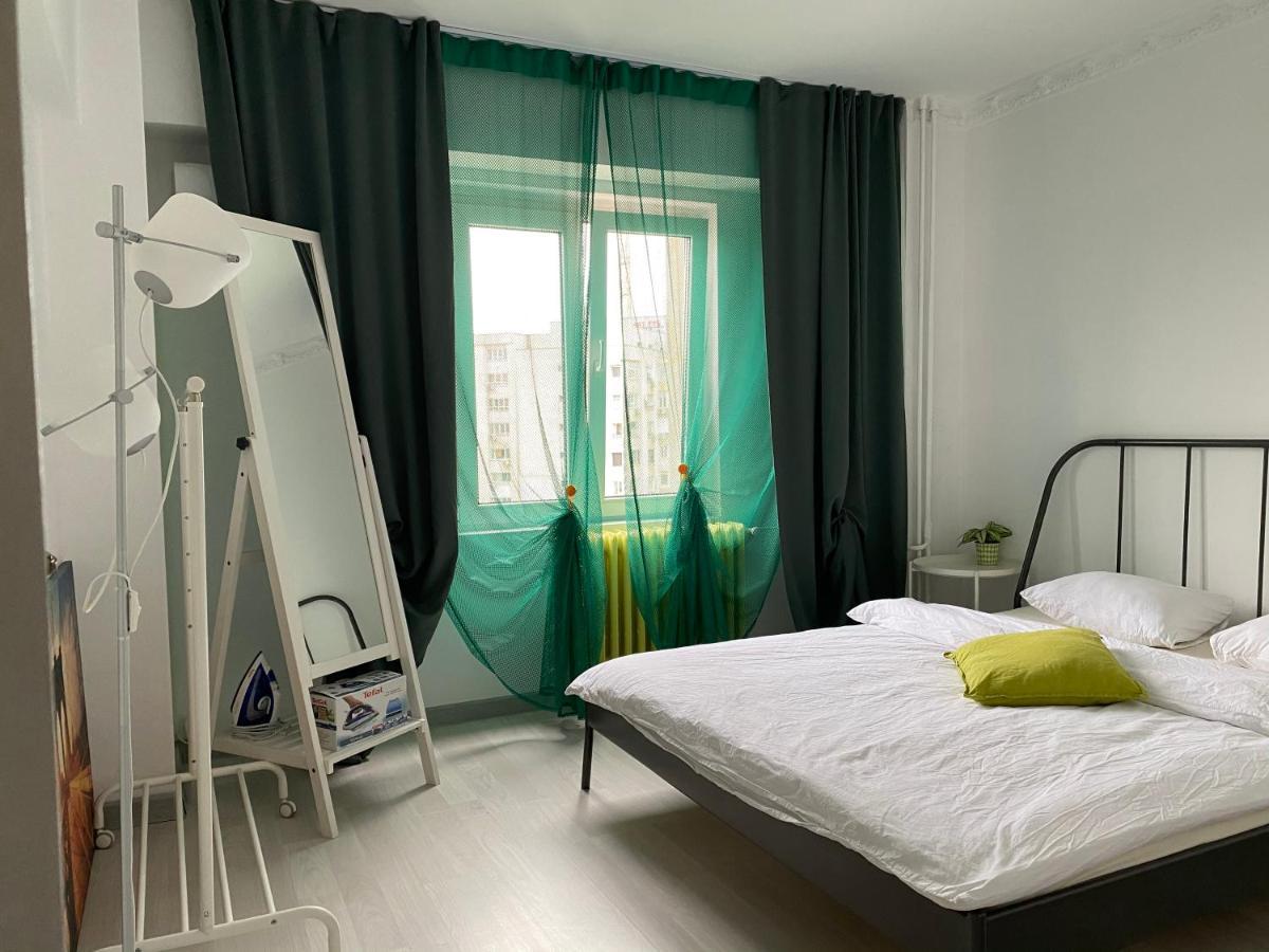 Green Apartment 41 Bucharest Exterior photo